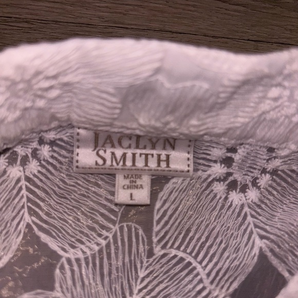 Jaclyn Smith White Floral Lace Blouse - Picture 2 of 6